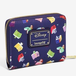 🌟Loungefly Disney Movies Books Wallet🌟